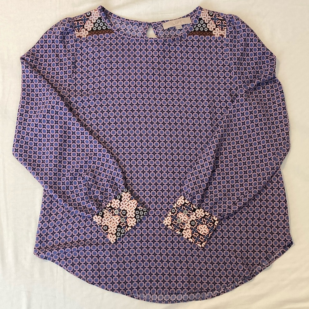 LOFT Women's Purple Patterned Blouse